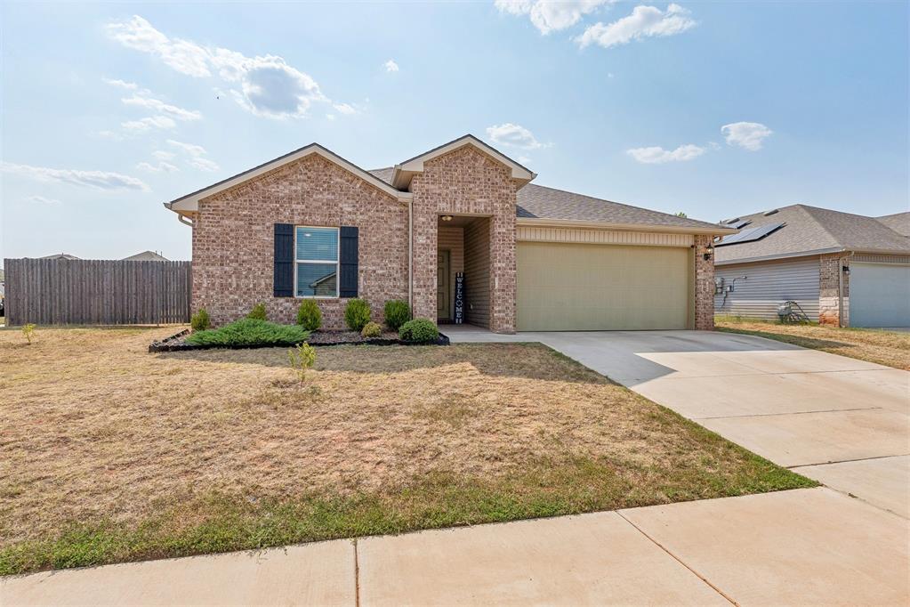 2nd image of 3425 Furrow Dr, Yukon, OK 73099 | MLS# 1243300