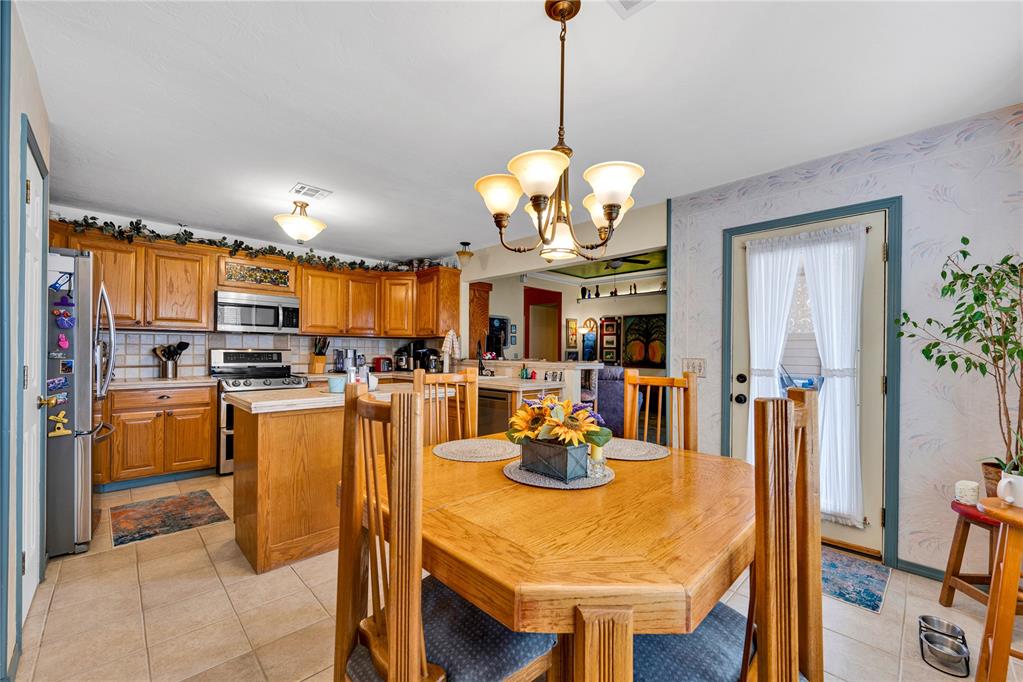5th image of 401 Se Lancelot Ln, Lawton, OK 73501 | MLS# 1243301