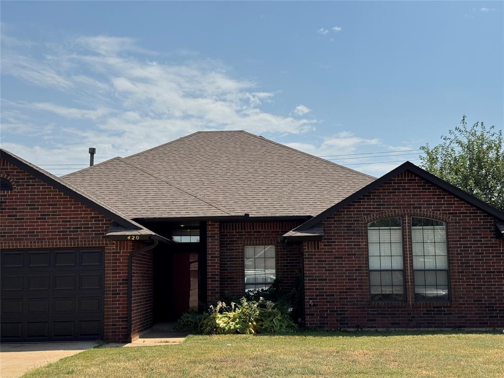 1st image of 420 E Twelve Oaks Ter, Mustang, OK 73064 | MLS# 1243310