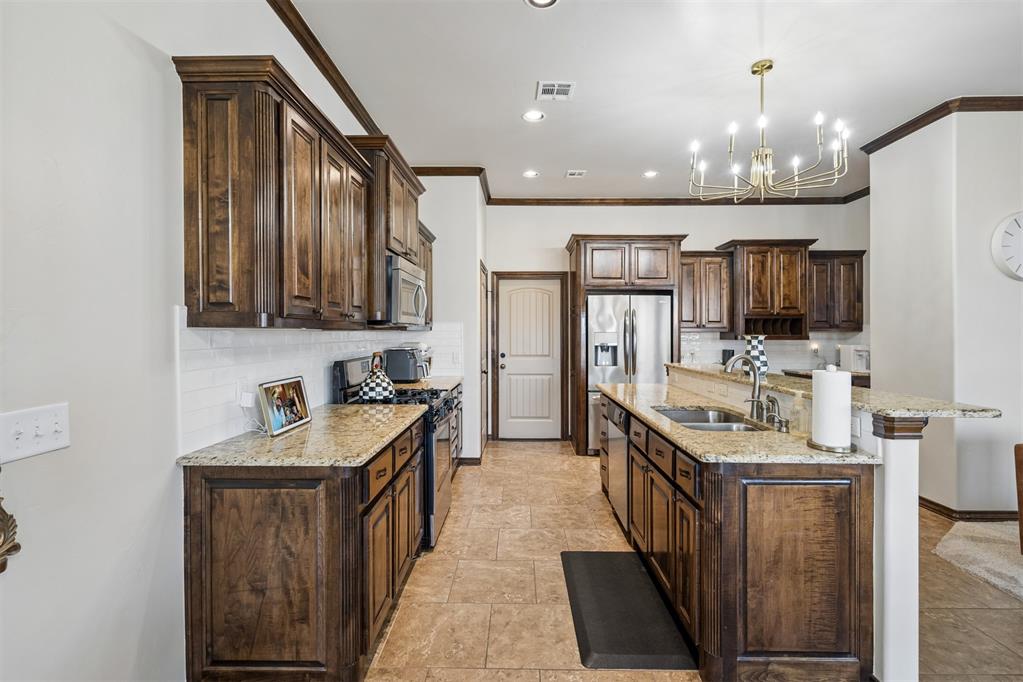 4th image of 636 Ne 23Rd St, Moore, OK 73160 | MLS# 1243372
