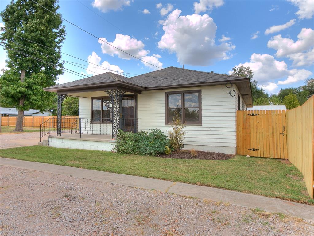 5th image of 906 W Ridgewood St, Shawnee, OK 74801 | MLS# 1243376
