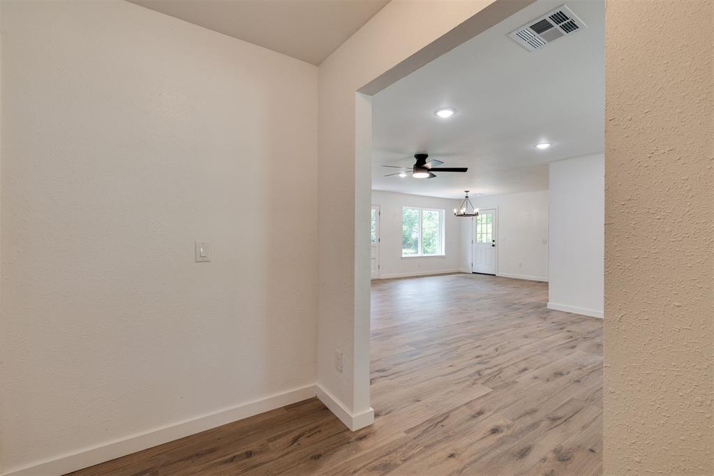 3rd image of 4108 E Blue Ridge Rd, Edmond, OK 73034 | MLS# 1243387