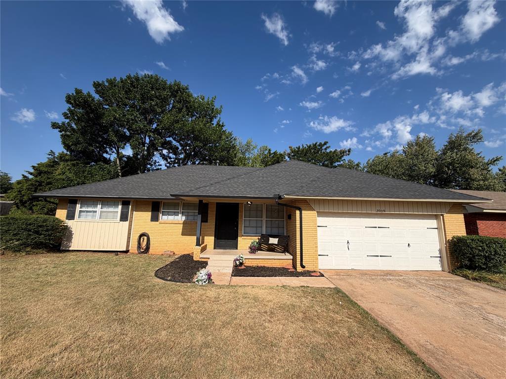 1st image of 2009 S Rankin St, Edmond, OK 73013 | MLS# 1243470