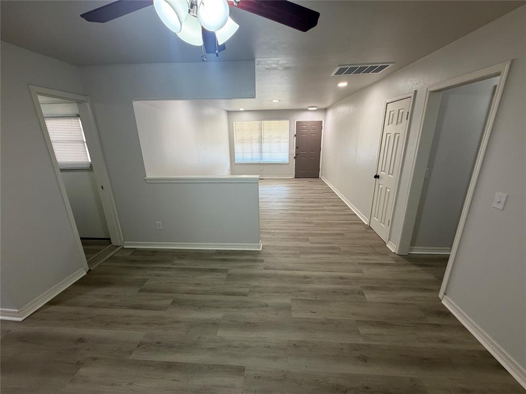 2nd image of 2009 S Rankin St, Edmond, OK 73013 | MLS# 1243470