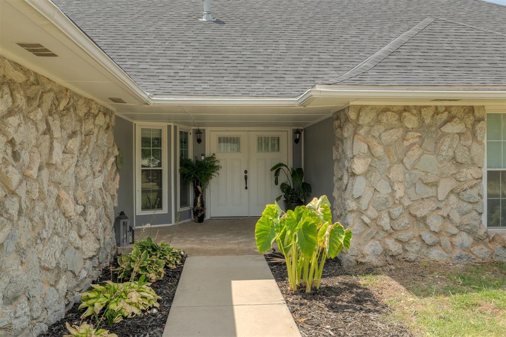 3rd image of 617 N Falcon Wy, Mustang, OK 73064 | MLS# 1243479