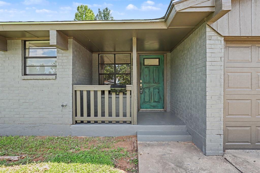 2nd image of 3416 Hillside Dr, Oklahoma City, OK 73115 | MLS# 1243526