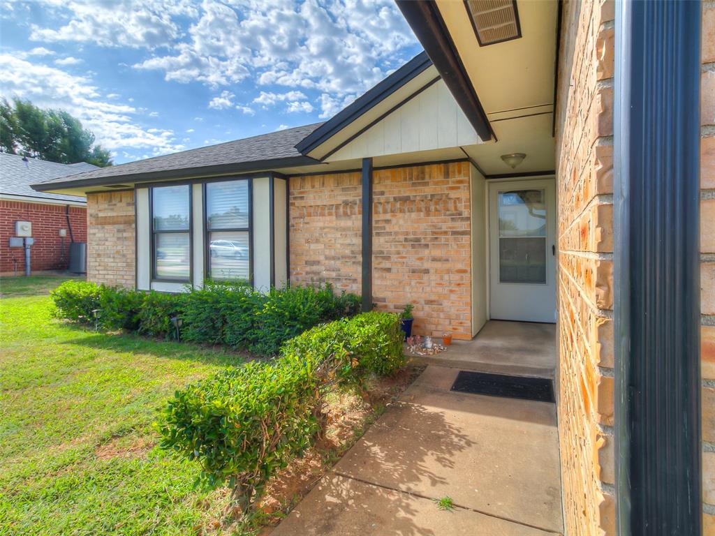 5th image of 8708 E Parkridge Dr, Oklahoma City, OK 73141 | MLS# 1243540