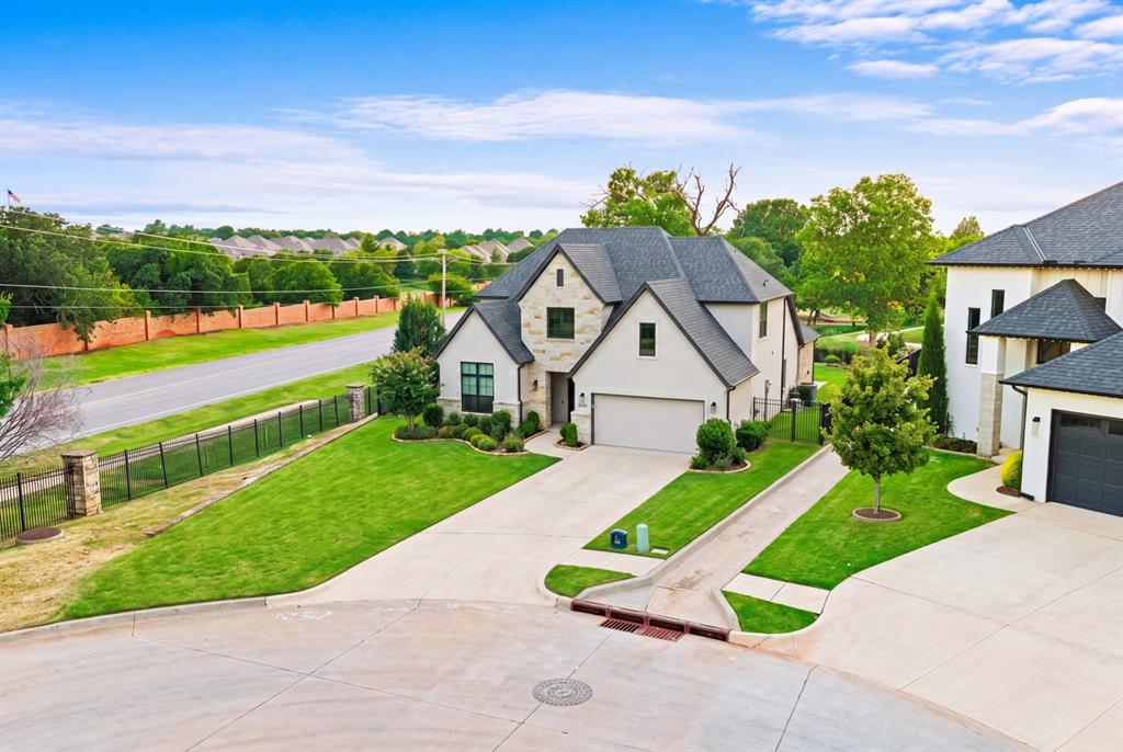 4th image of 465 Saint Claire Dr, Edmond, OK 73025 | MLS# 1243584