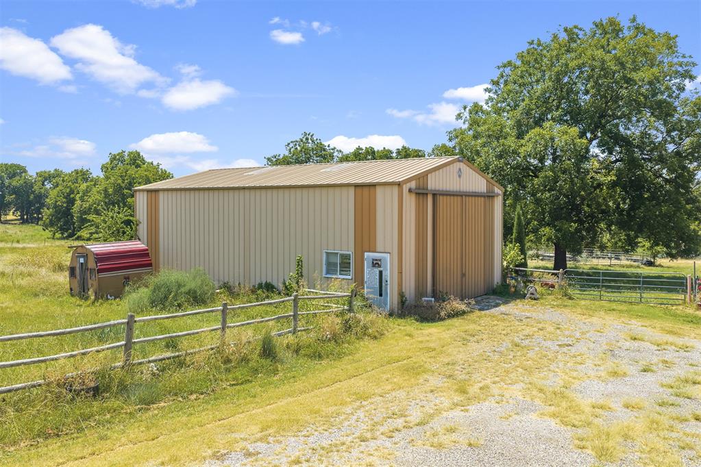 4th image of 11584 N County Road 3340, Stratford, OK 74872 | MLS# 1243640