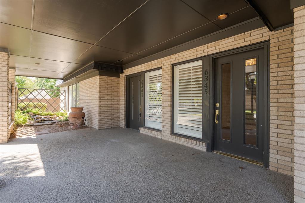 3rd image of 6345 Glenbrook Ct, Oklahoma City, OK 73118 | MLS# 1243645