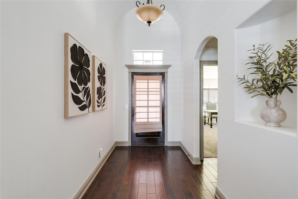 image of 17500 Murcielago Ct, Oklahoma City, OK 73170 | MLS# 1243675