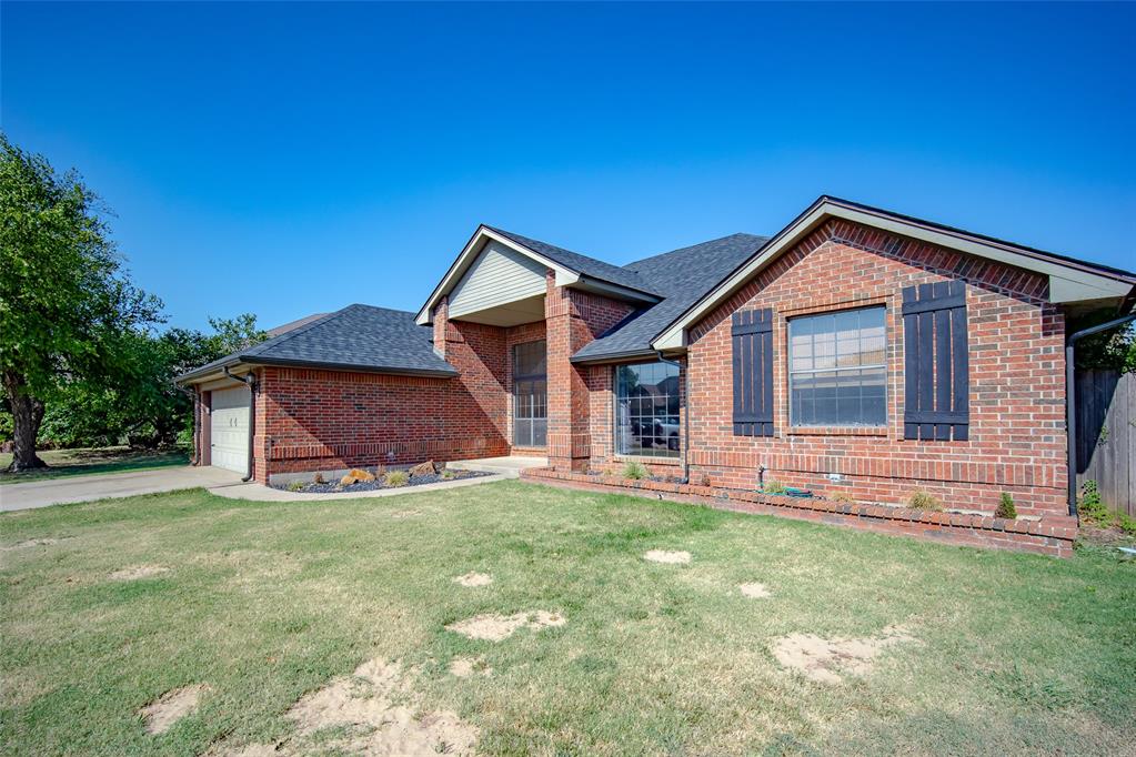3rd image of 613 N Caddell Wy, Mustang, OK 73064 | MLS# 1243689