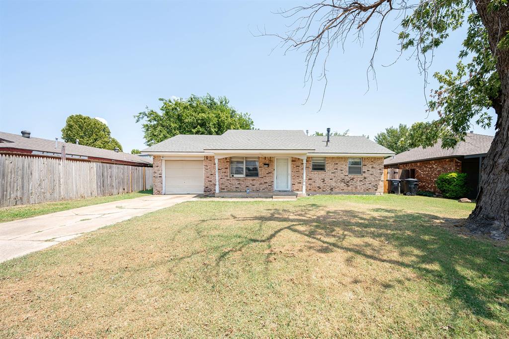 2nd image of 1504 Lawton, Moore, OK 73160 | MLS# 1243700