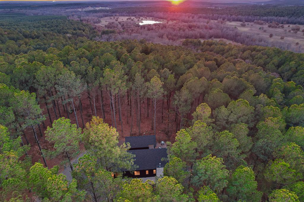 4th image of 1255 Southern Hills Cir, Broken Bow, OK 74728 | MLS# 1243706