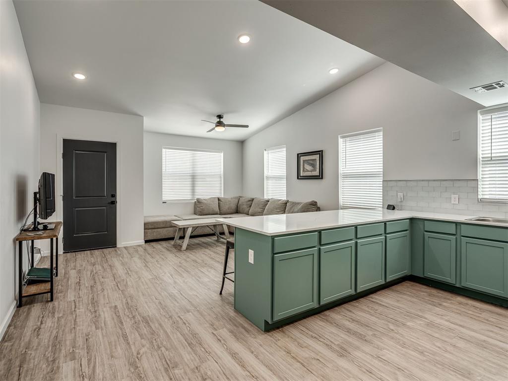 3rd image of 1100 E Hurd St, Edmond, OK 73034 | MLS# 1243717