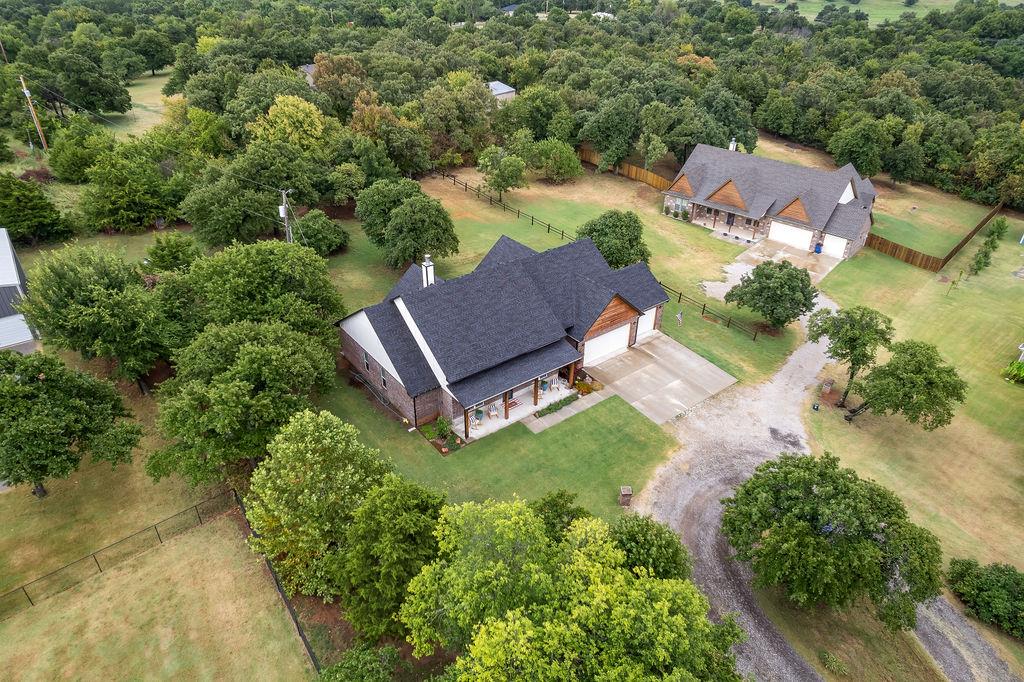 2nd image of 2405 Gina Ct, Guthrie, OK 73044 | MLS# 1243765