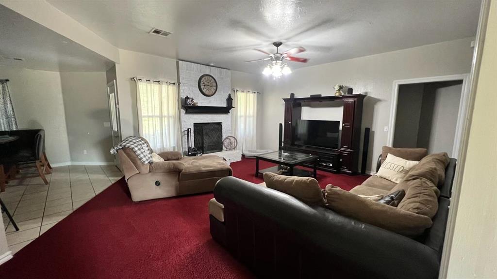 4th image of 11055 N Lily Ln, Edmond, OK 73025 | MLS# 1243811