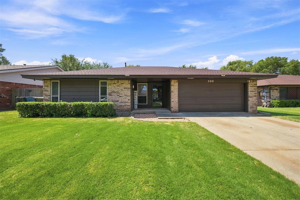 1st image of 508 Cherryvale Rd, Edmond, OK 73003 | MLS# 1243812