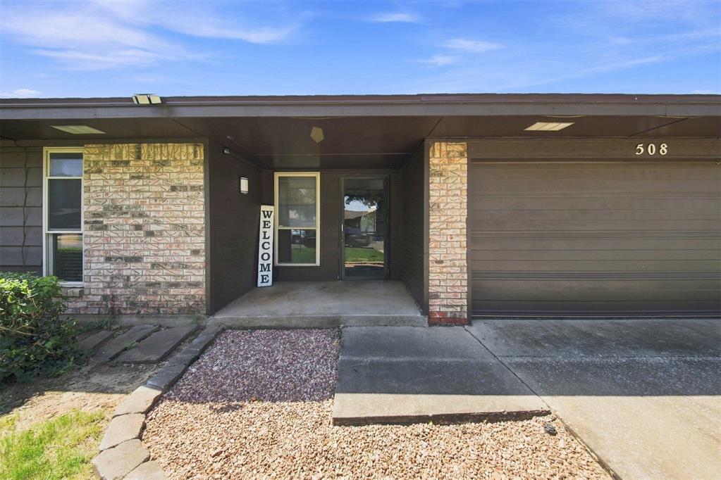 4th image of 508 Cherryvale Rd, Edmond, OK 73003 | MLS# 1243812