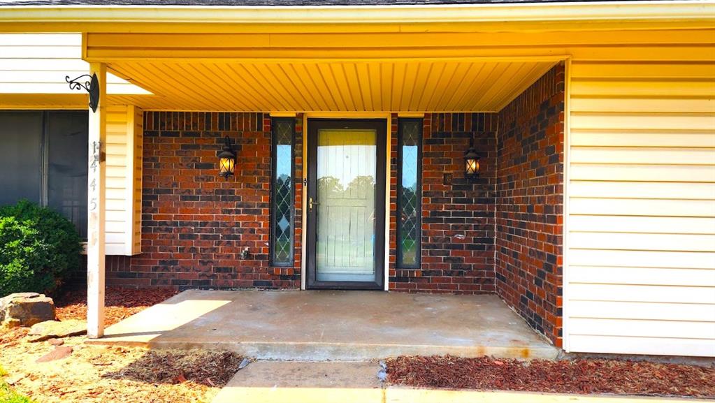 2nd image of 1445 Whippoorwill Dr, Choctaw, OK 73020 | MLS# 1243842