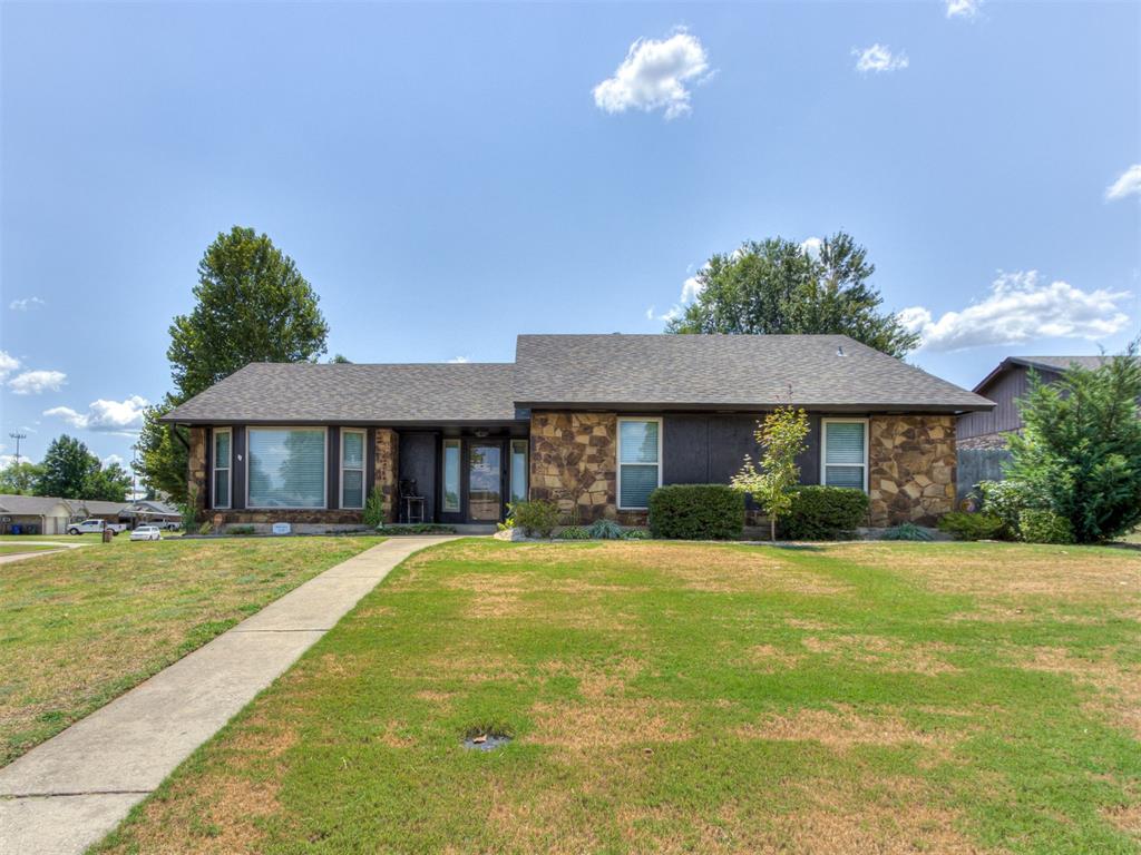 1st image of 9724 Kent Dr, Oklahoma City, OK 73130 | MLS# 1243880