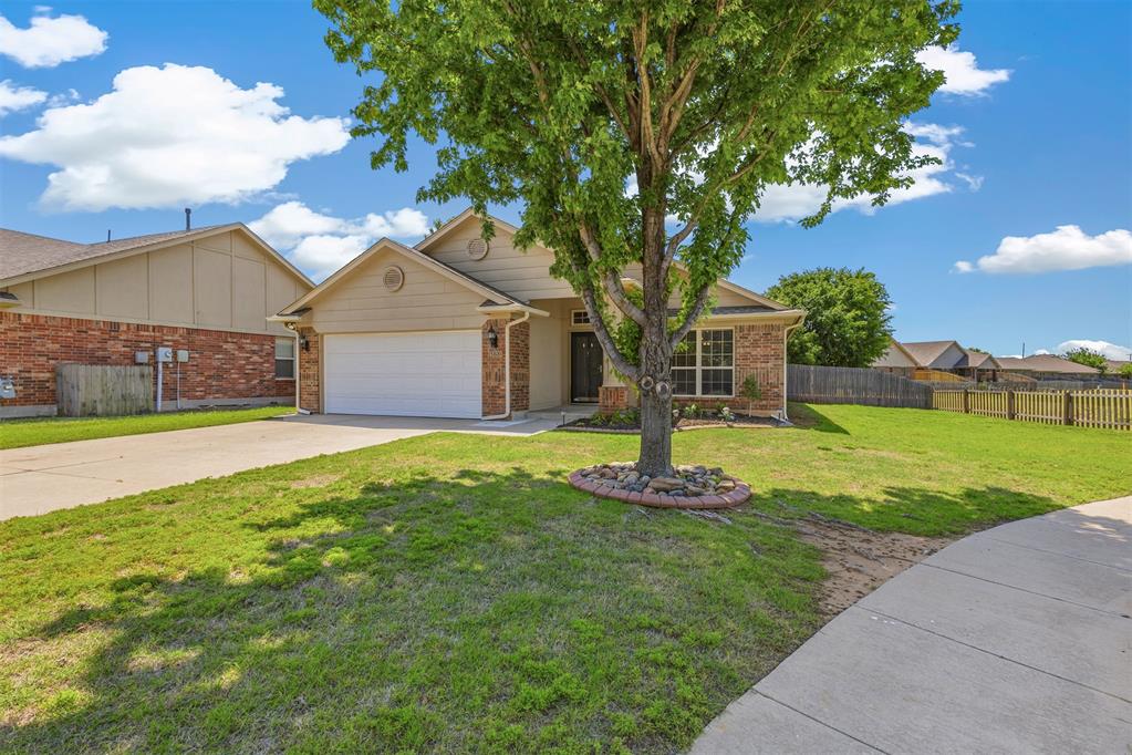 2nd image of 15809 Windstop Ct, Oklahoma City, OK 73170 | MLS# 1243906