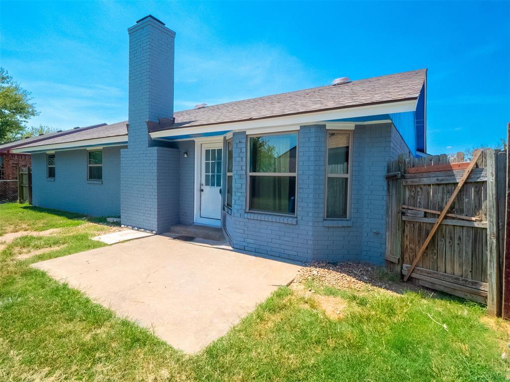 50th image of 1216 Glenwood Dr, Moore, OK 73160 | MLS# 1243932