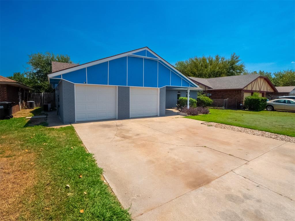 3rd image of 1216 Glenwood Dr, Moore, OK 73160 | MLS# 1243932