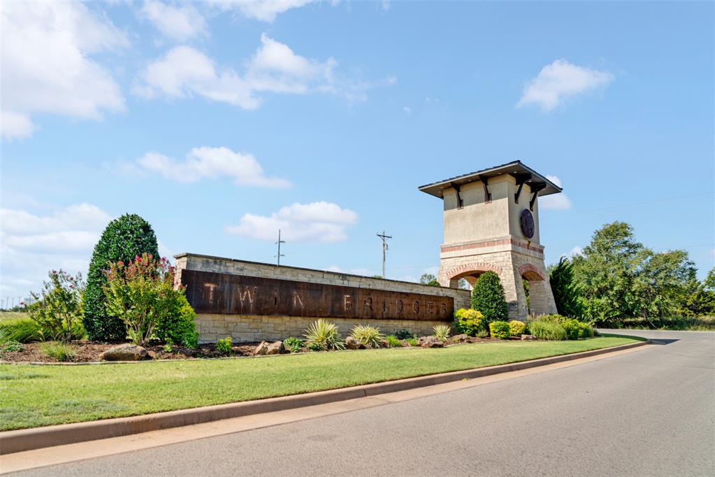 50th image of 800 Tacoma Bridge Ct, Edmond, OK 73034 | MLS# 1243933