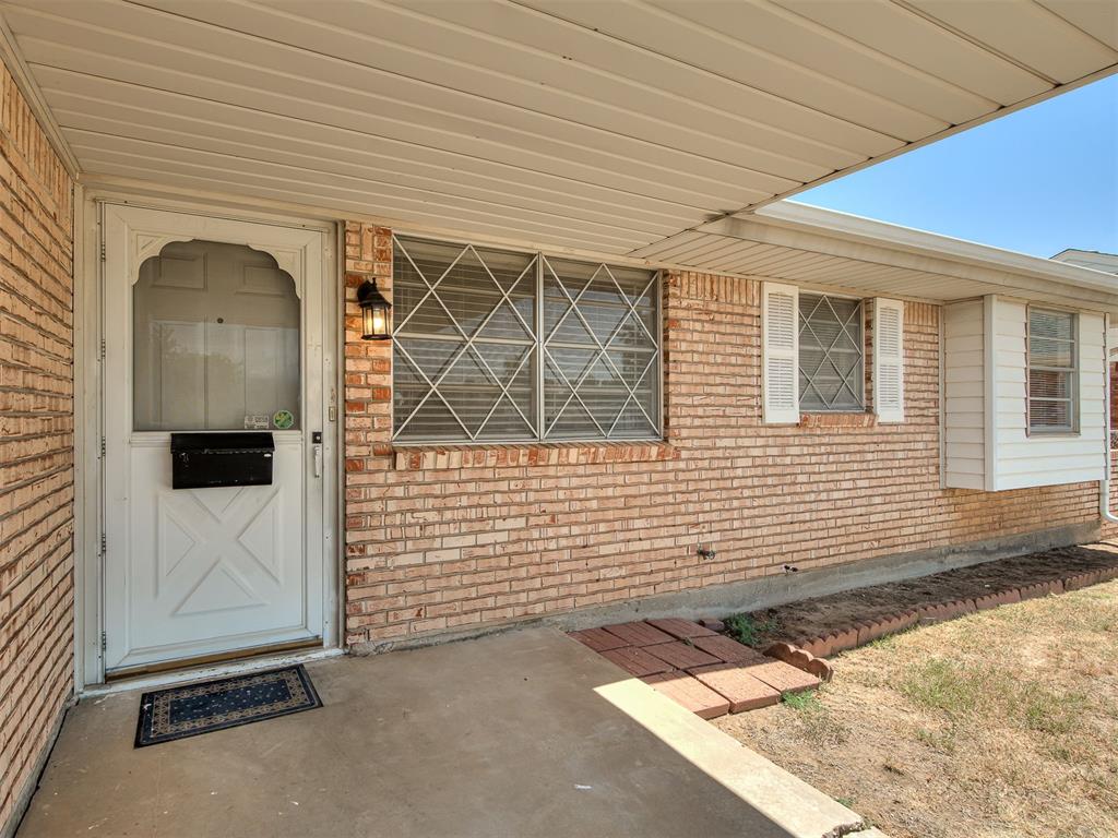 3rd image of 8012 S Villa Ave, Oklahoma City, OK 73159 | MLS# 1243959