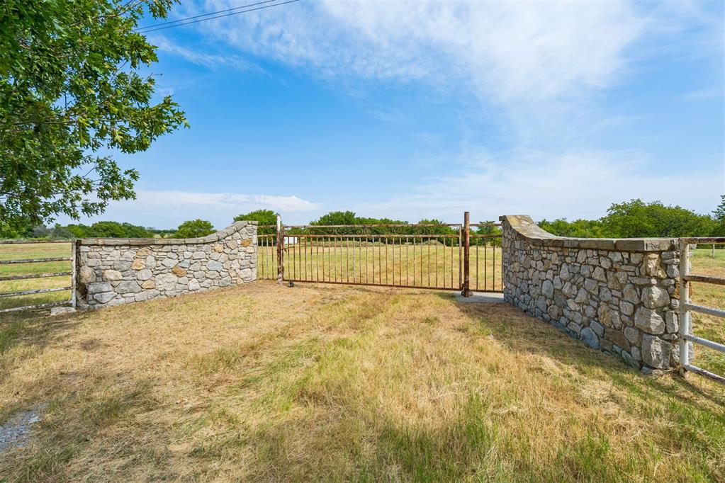 32nd image of 3801 W Franklin Rd, Norman, OK 73072 | MLS# 1243991