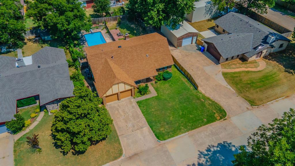 38th image of 1231 Barkley Ave, Norman, OK 73071 | MLS# 1244010