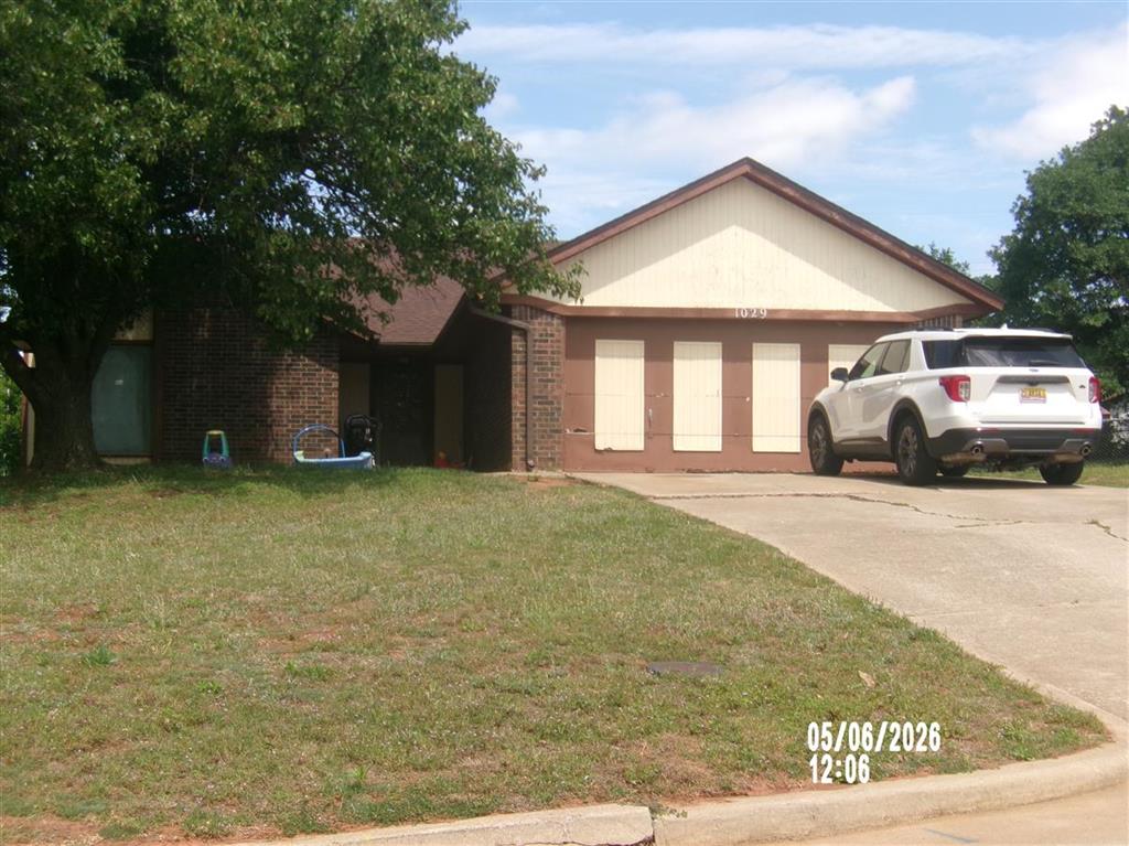 1st image of 1029 Oak Hill Dr, Oklahoma City, OK 73110 | MLS# 1244060