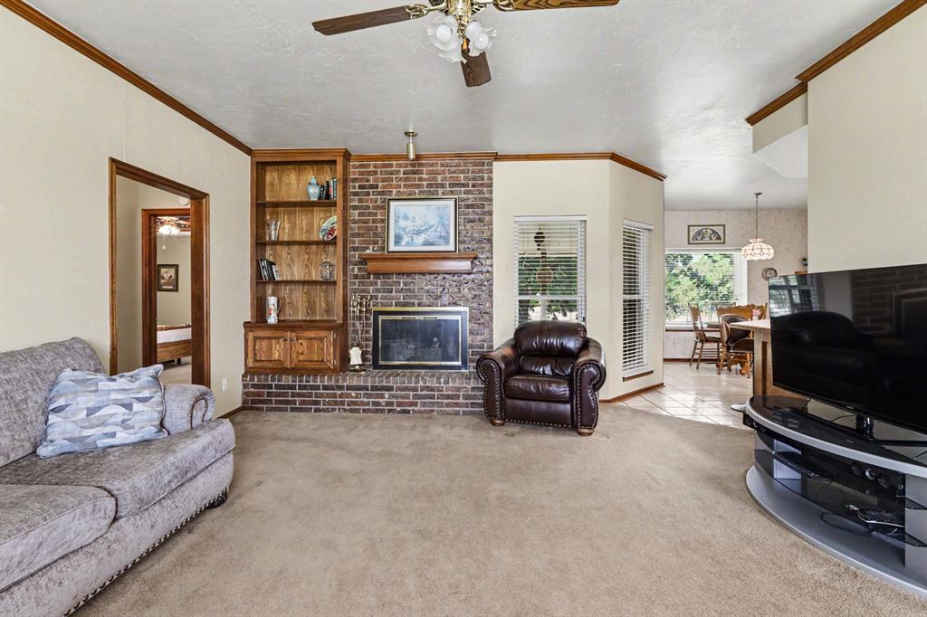 5th image of 709 Azalea Hill Dr, Yukon, OK 73099 | MLS# 1244066