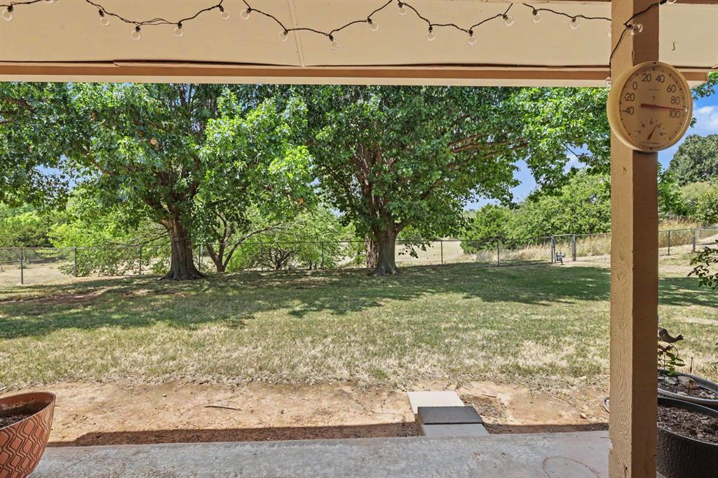 3rd image of 709 Azalea Hill Dr, Yukon, OK 73099 | MLS# 1244066