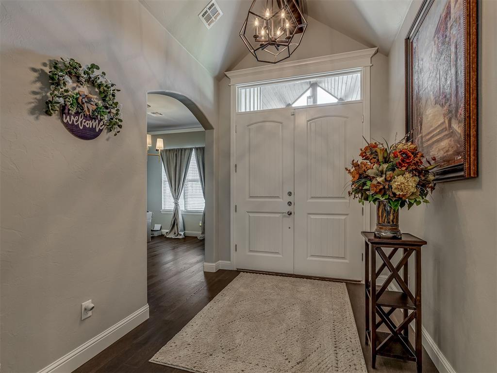 3rd image of 5501 Nw 159Th St, Edmond, OK 73013 | MLS# 1244091