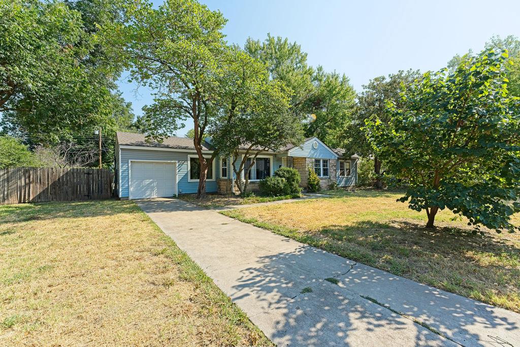 3rd image of 1209 Melrose Dr, Norman, OK 73069 | MLS# 1244093