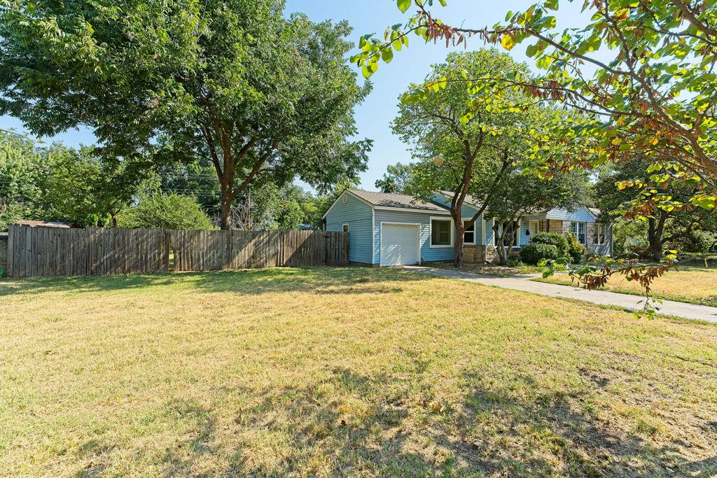 1st image of 1209 Melrose Dr, Norman, OK 73069 | MLS# 1244093