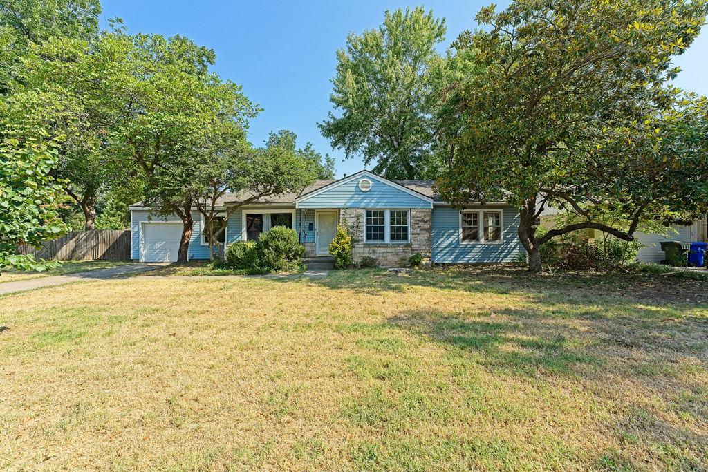 2nd image of 1209 Melrose Dr, Norman, OK 73069 | MLS# 1244093