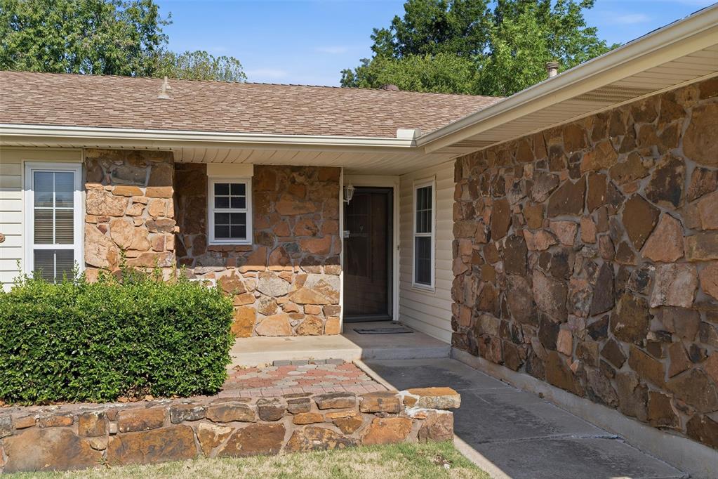 3rd image of 11913 O Casey St, Yukon, OK 73099 | MLS# 1244136