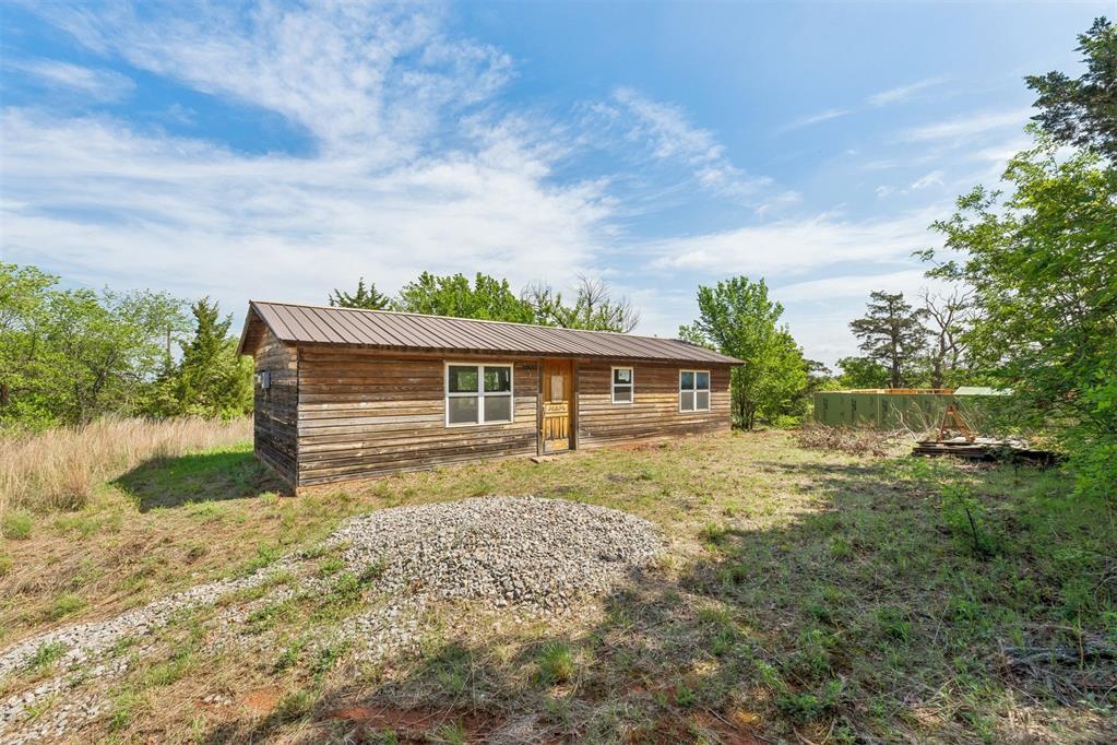 2nd image of 090012118 E Fifth St, Hinton, OK 73047 | MLS# 1244147