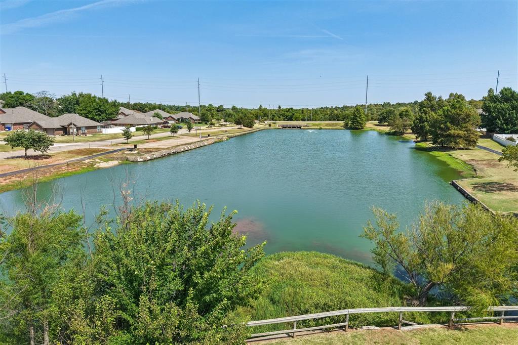36th image of 1924 Oakwood East Blvd, Midwest City, OK 73130 | MLS# 1244183