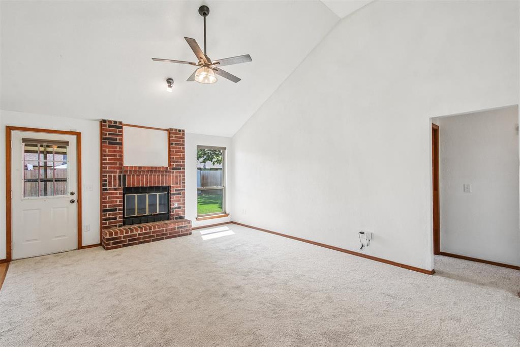5th image of 1924 Oakwood East Blvd, Midwest City, OK 73130 | MLS# 1244183