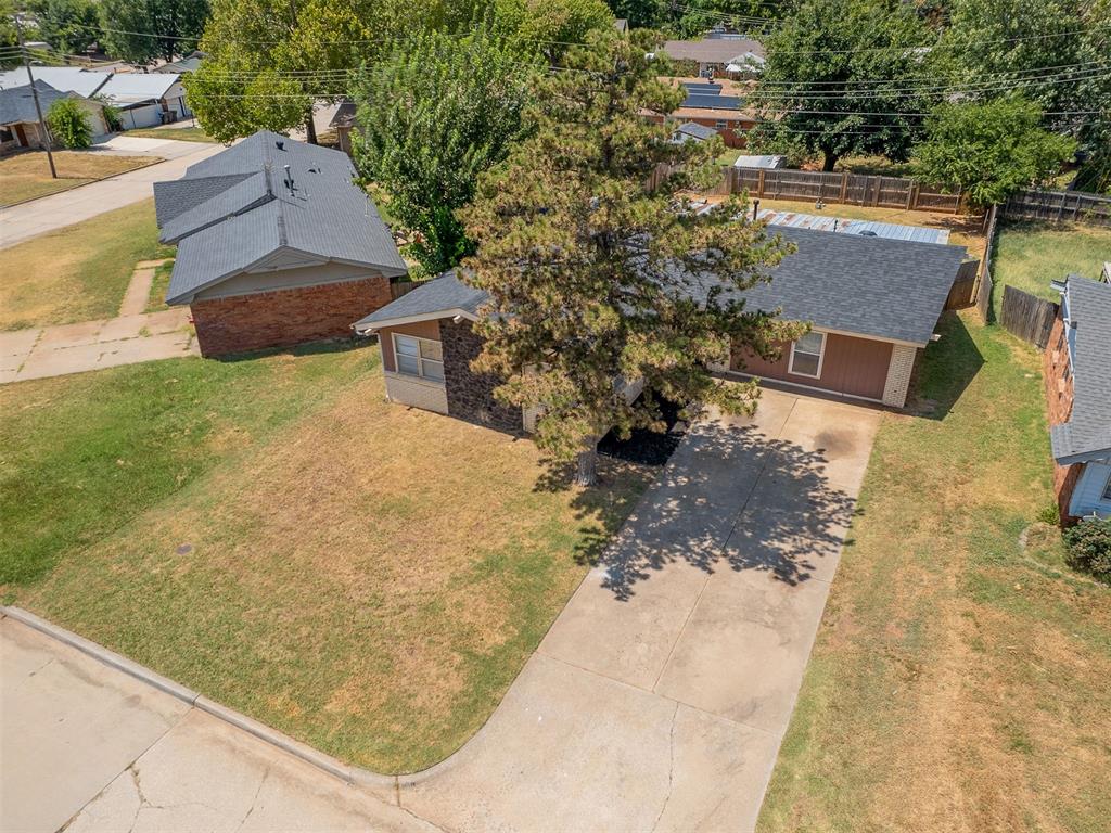 39th image of 111 Oakside Dr, Moore, OK 73160 | MLS# 1244188