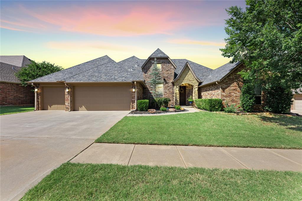 2nd image of 1813 Nw 193rd Cir, Edmond, OK 73012 | MLS# 1244204