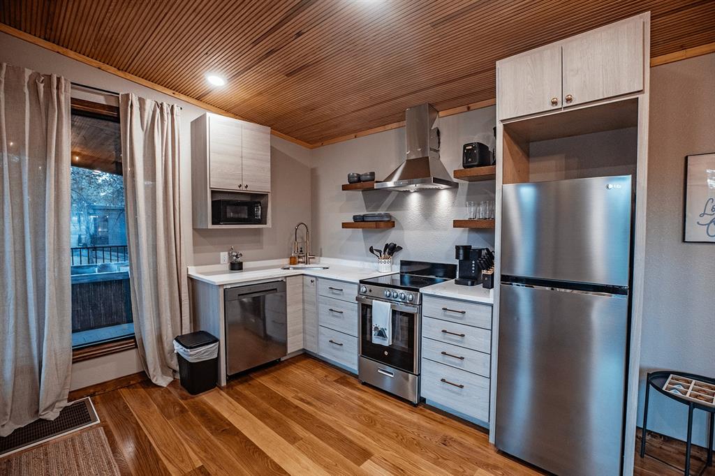 4th image of 868 Lukfata Fork Trl, Broken Bow, OK 74728 | MLS# 1244225