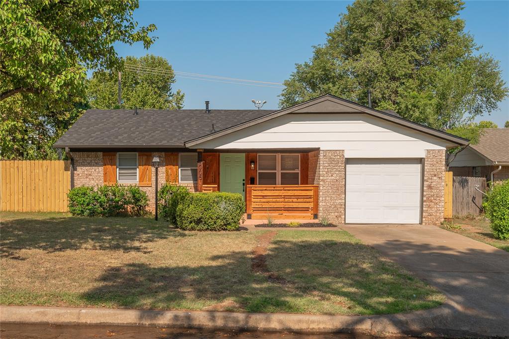 1st image of 4005 N Oak Grove Dr, Oklahoma City, OK 73110 | MLS# 1244289