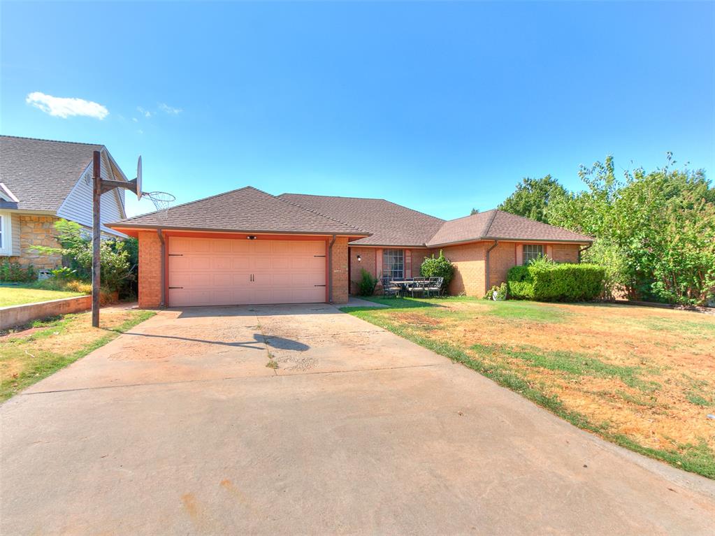 1st image of 11064 Folkstone Dr, Yukon, OK 73099 | MLS# 1244388