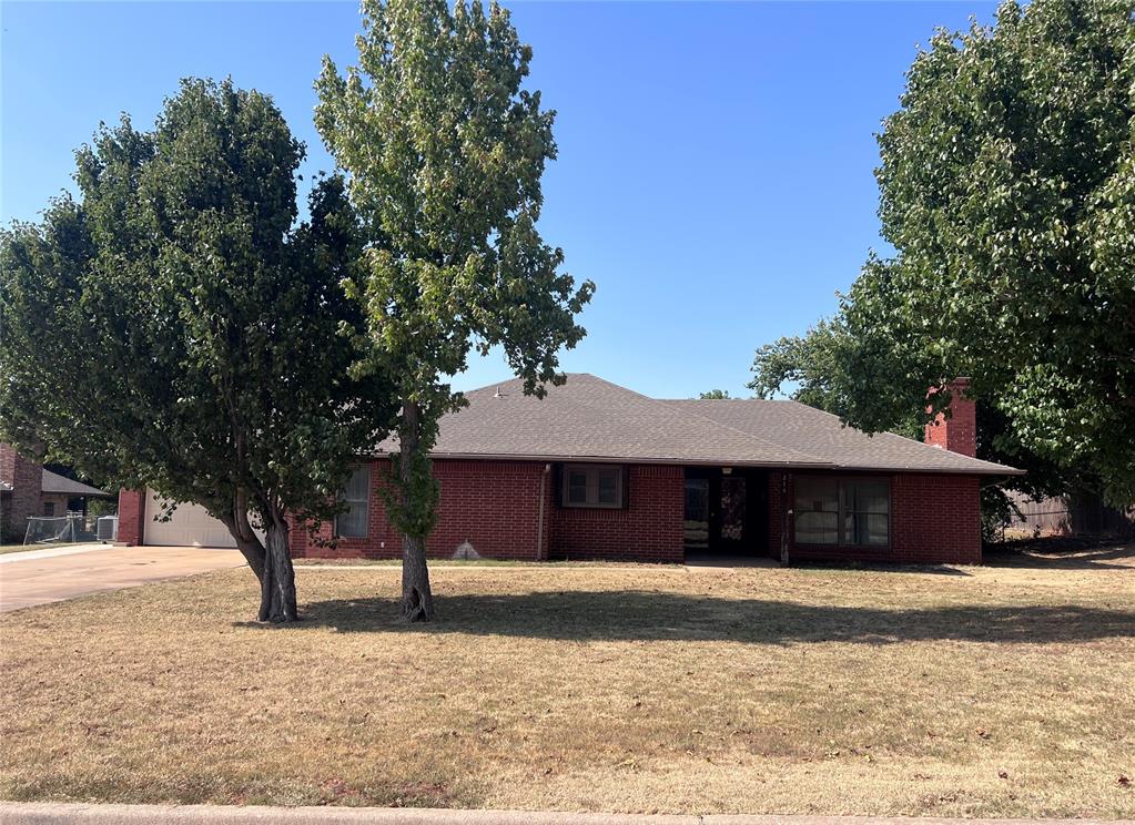 1st image of 216 Amsey Ln, Guthrie, OK 73044 | MLS# 1244389