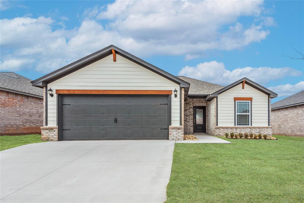 1st image of 1805 Palmatum Rd, El Reno, OK 73036 | MLS# 1244390